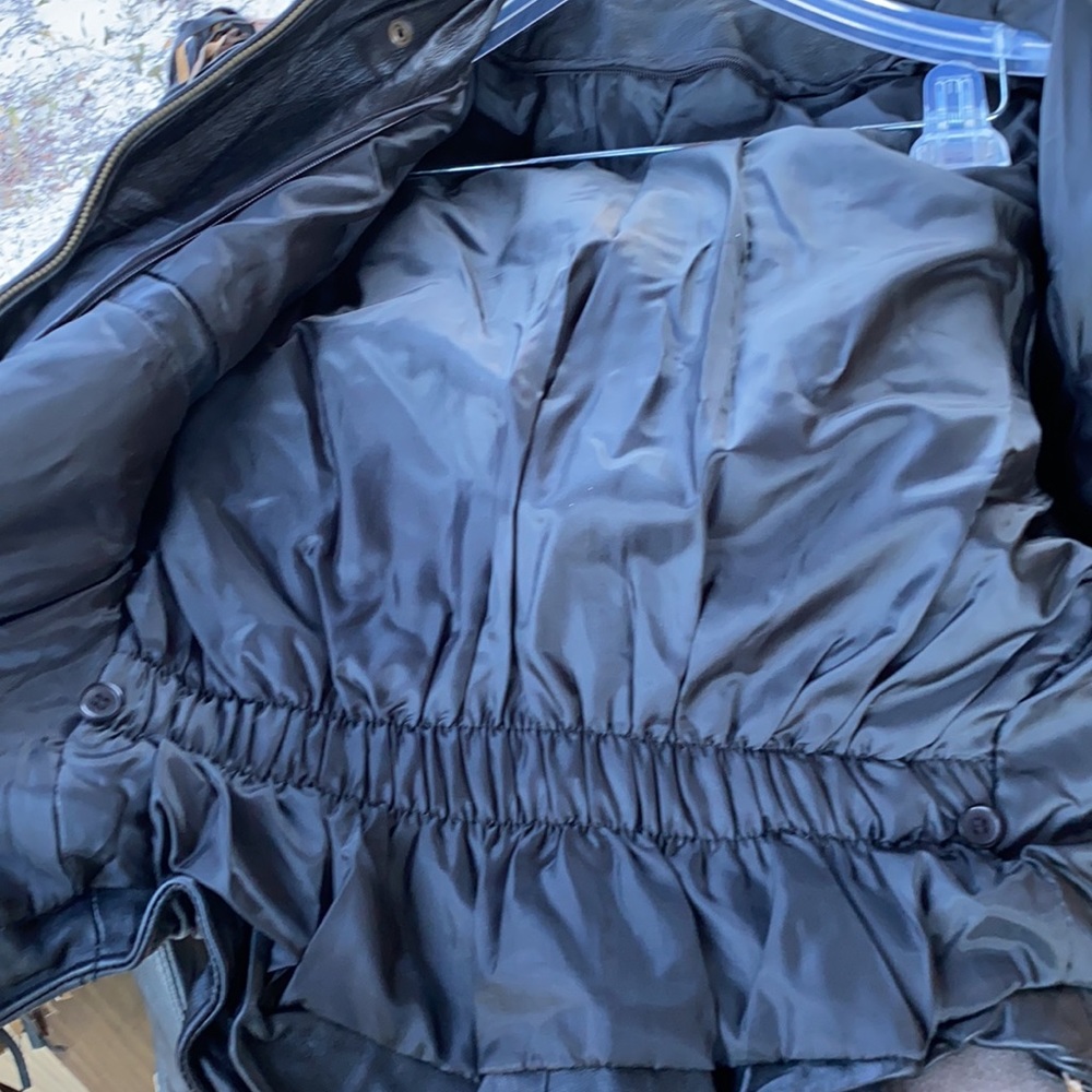 🎓$50/CollegeBlowoutSale📚-Reg$100-CustomSoftLeather jacket with fringe & rivets - Picture 5 of 9